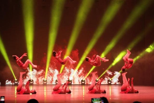粤港澳大湾区（广东）杂技艺术周开幕！
