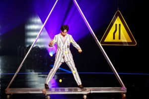 2022年技惊四座杂技球技《忙碌的皮特托先生》