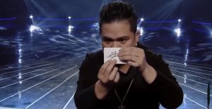 胡凯伦魔术表演《黑洞》