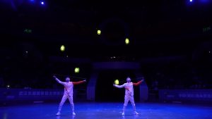 第十三届武汉·中国光谷国际杂技艺术节《空竹》